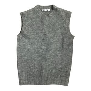 Zara Soft Grey Fitted V-Neck Sleeveless Sweater Vest Size Small